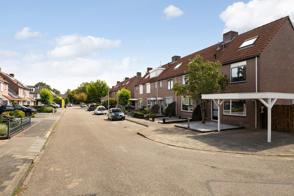 Medium property photo - Koningin Julianastraat 101, 4153 BX Beesd
